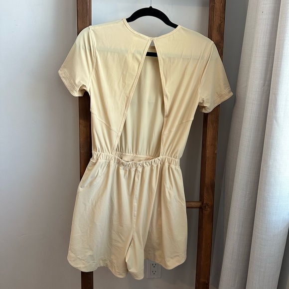 Lululemon Lightweight High-Neck Romper - Picture 6 of 10